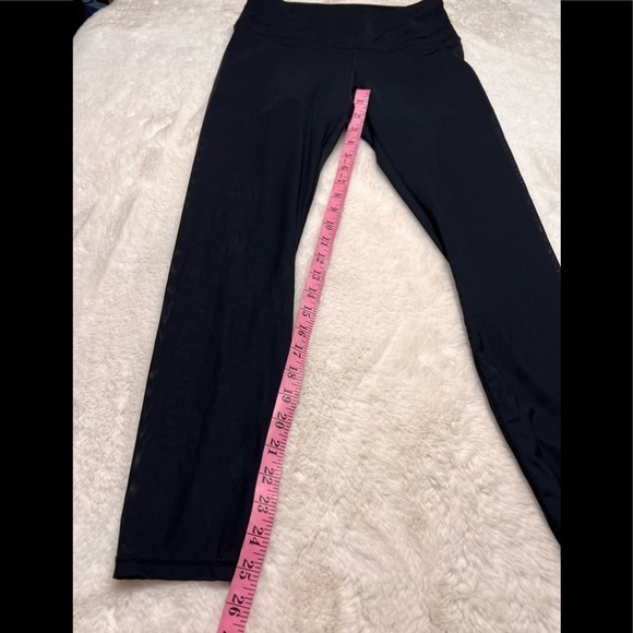 Fabletics black sheer leggings size medium - Picture 7 of 10